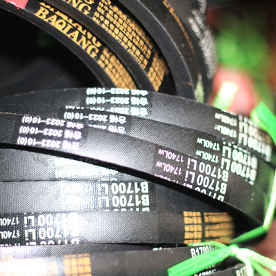 Tela avvolta in gomma Classical V Ribbed Belt per tutte le industrie Distribuzione diretta